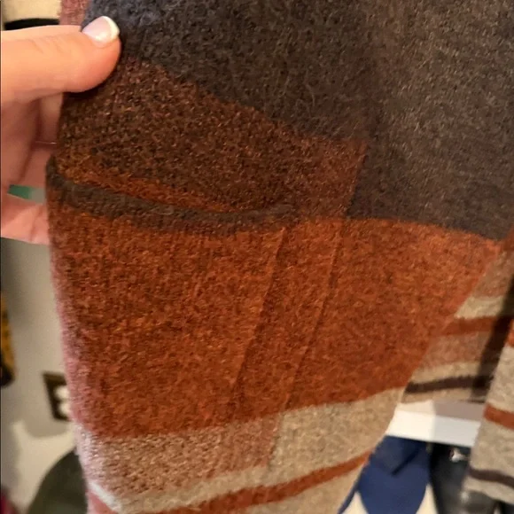 Carly Jean Los Angeles Warm Brown Knit Cardigan - Picture 5 of 7